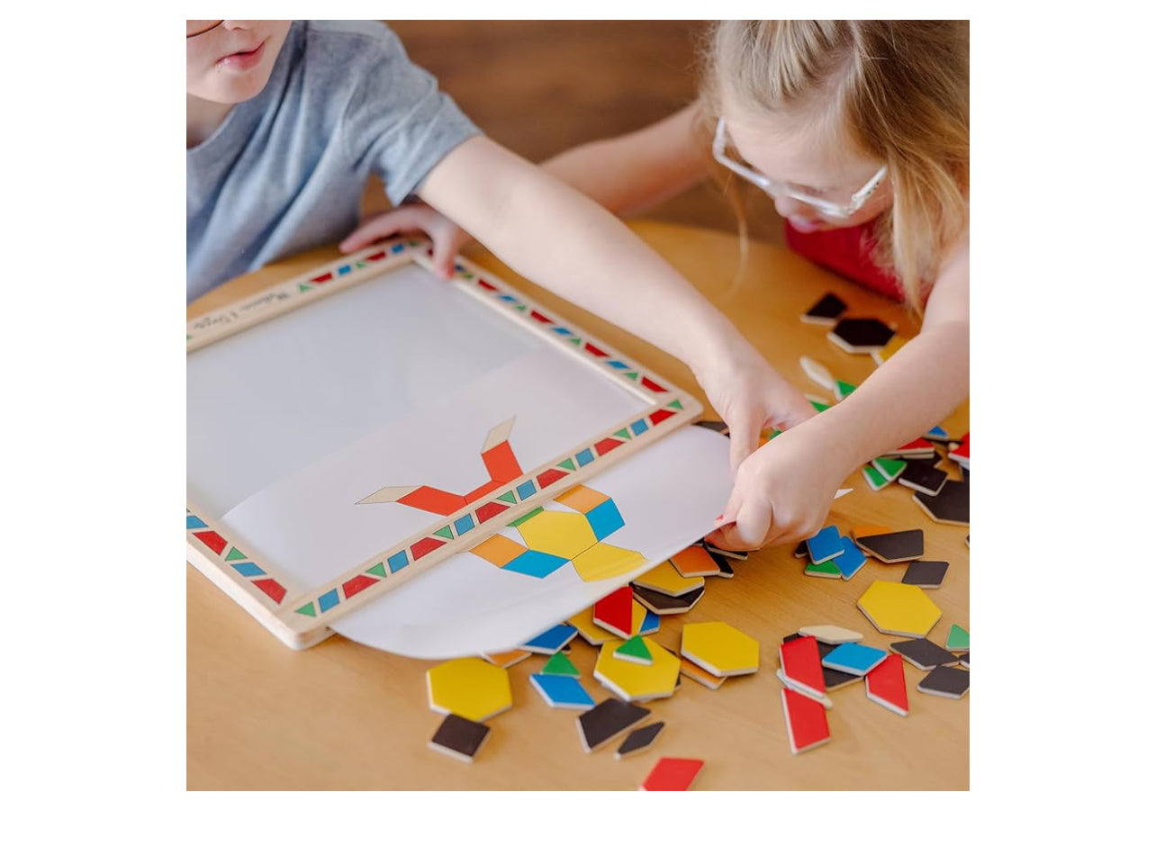 صندوق خشبي مغناطيسي