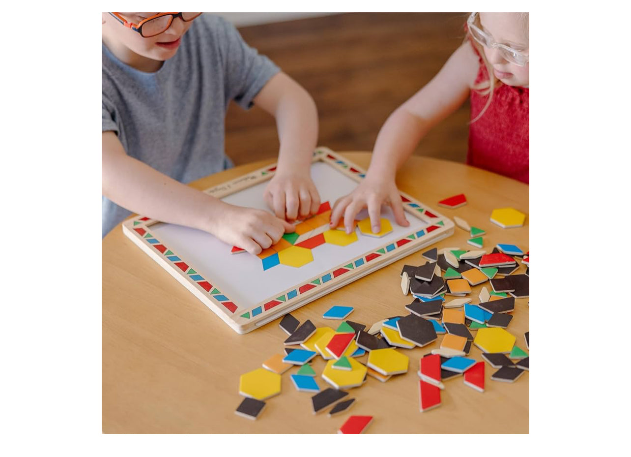 صندوق خشبي مغناطيسي