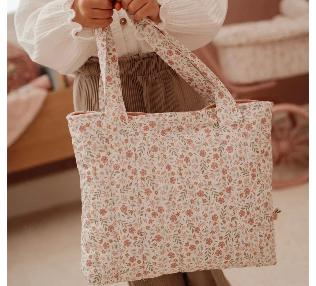 حقيبة غيار دمى