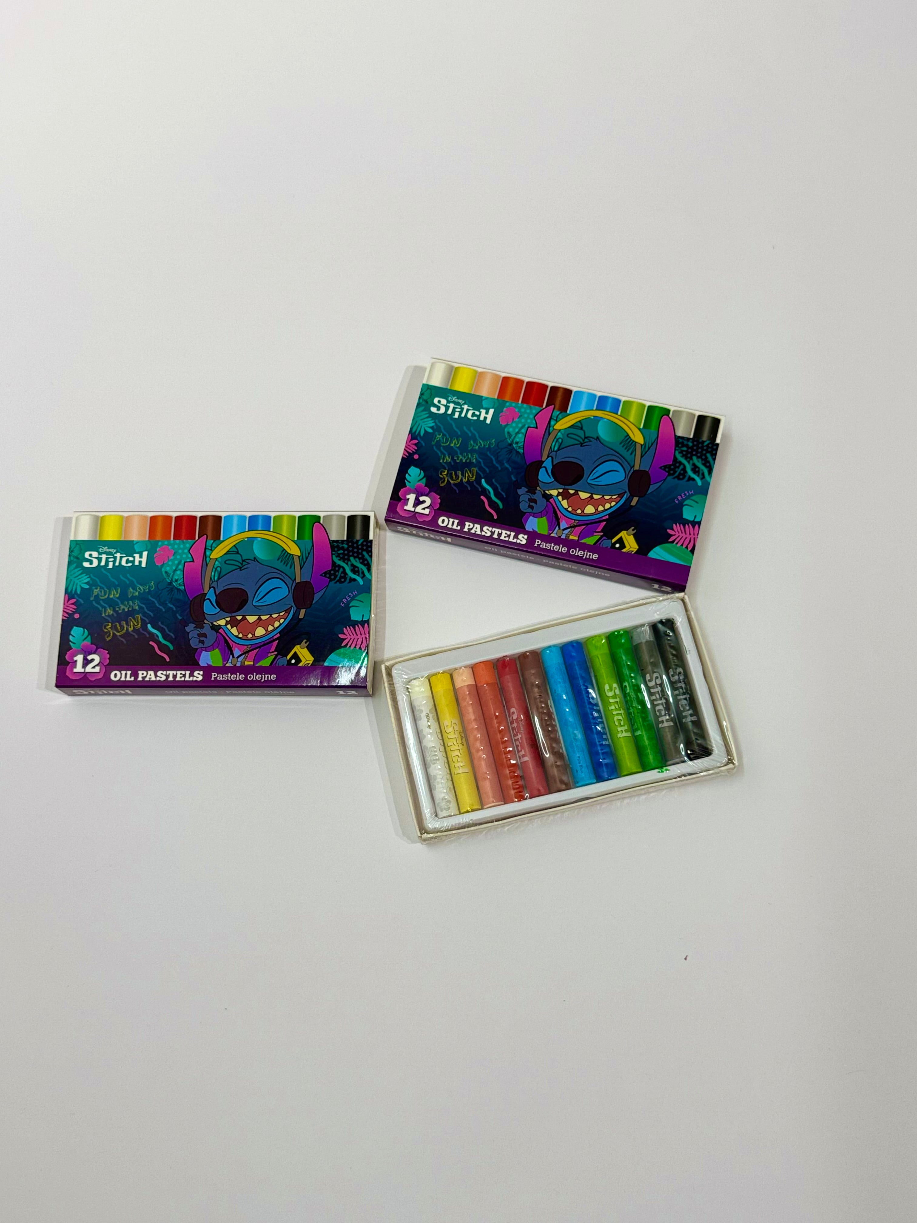 الوان  شمع stitch