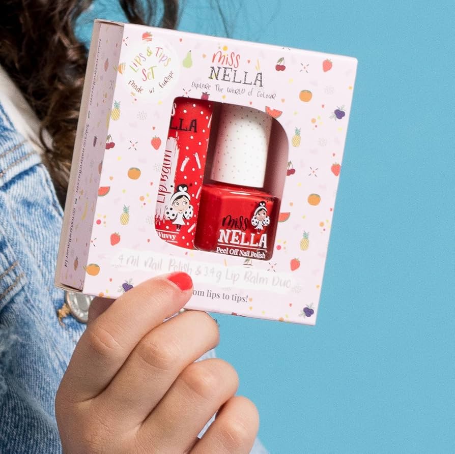 مجموعه من مناكير ومرطب احمر