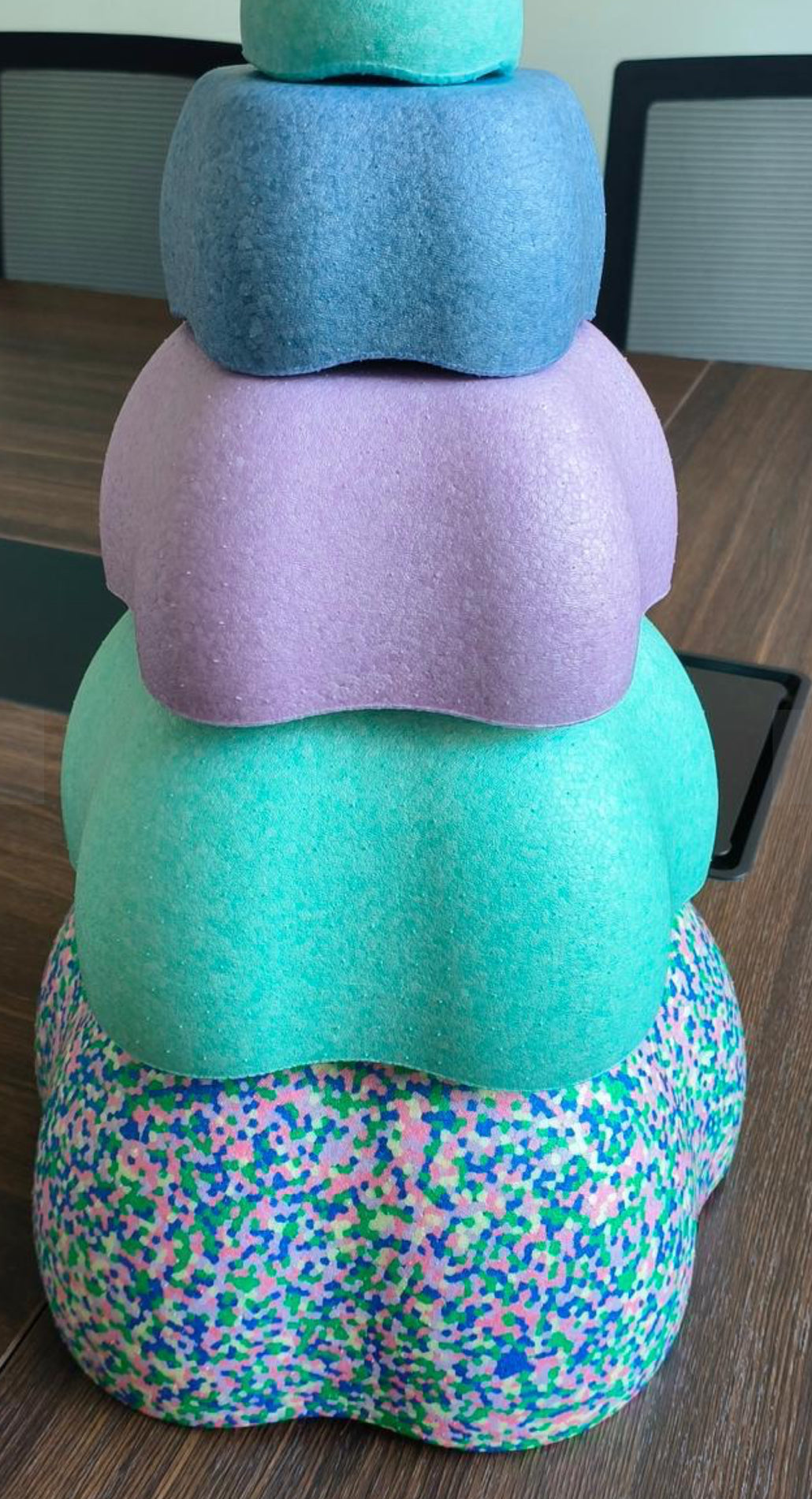 احجار الخطوات الملونة