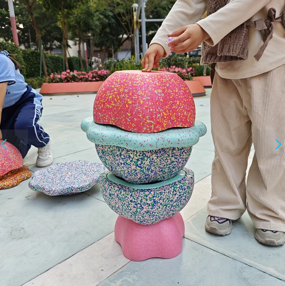 احجار الخطوات الملونة